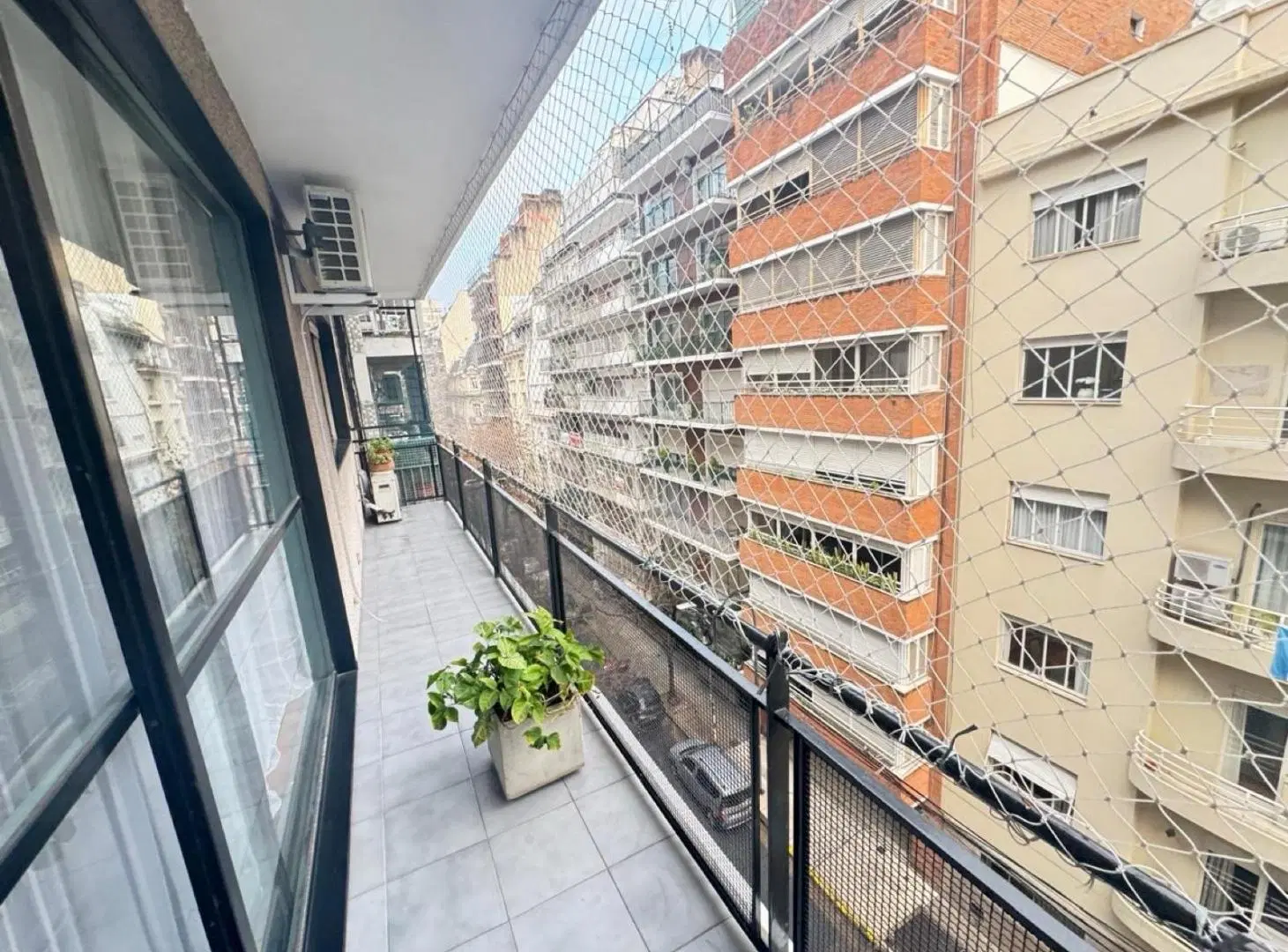 Departamento en Recoleta 3 amb, con dependencia, cochera y baulera ! 3