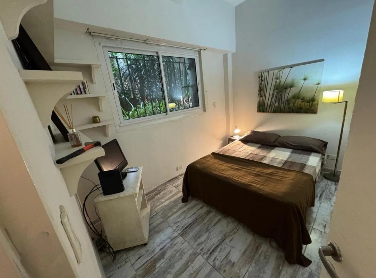 Departamento de 2 amb, en planta baja, vista a jardines ! 5