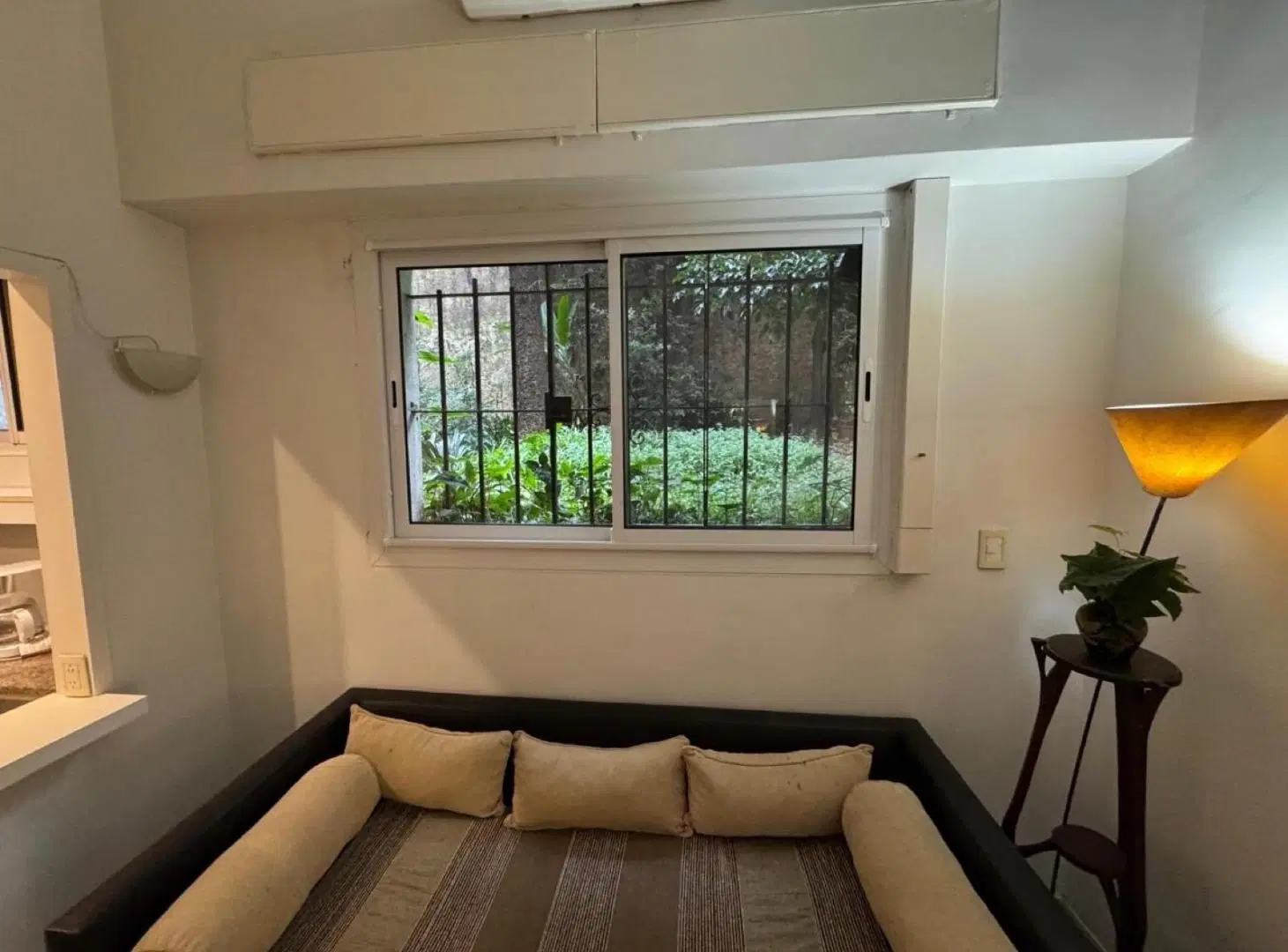 Departamento de 2 amb, en planta baja, vista a jardines ! 2