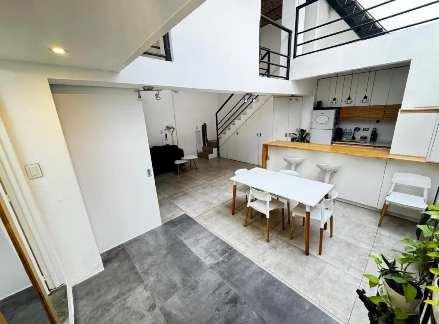 PH EN VENTA 3 AMB MUY AMPLIO LINDO LUMINOSO  PARRILLA TERRAZA Y  SIN EXPENSAS 2