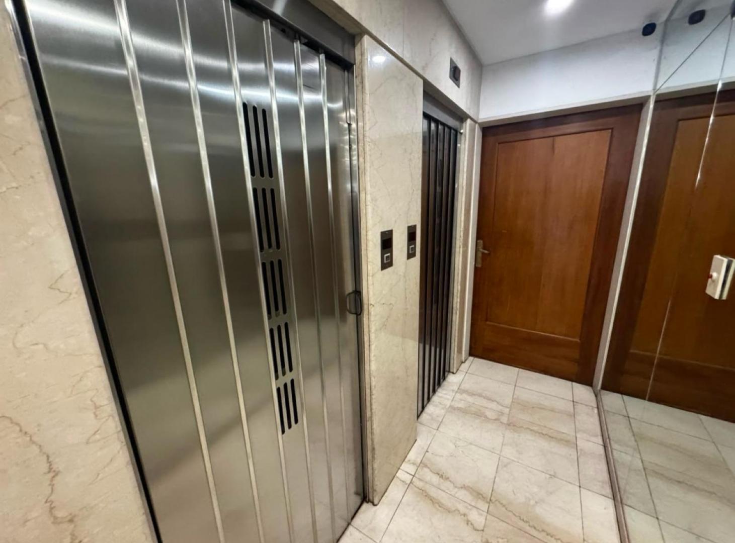 Foto de Departamento en Planta Baja, con patio y jardín propios, Barrio Norte !, imagen 3