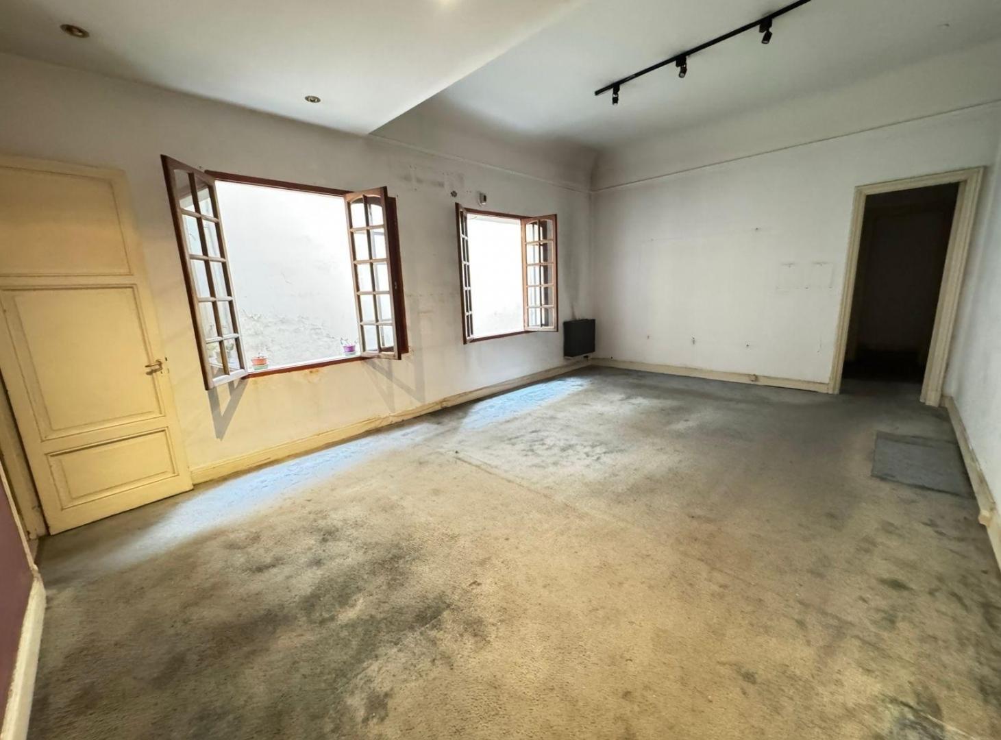 Foto de Lindisimo semipiso Estilo Frances de 4 amb en edificio de categoria, imagen 3