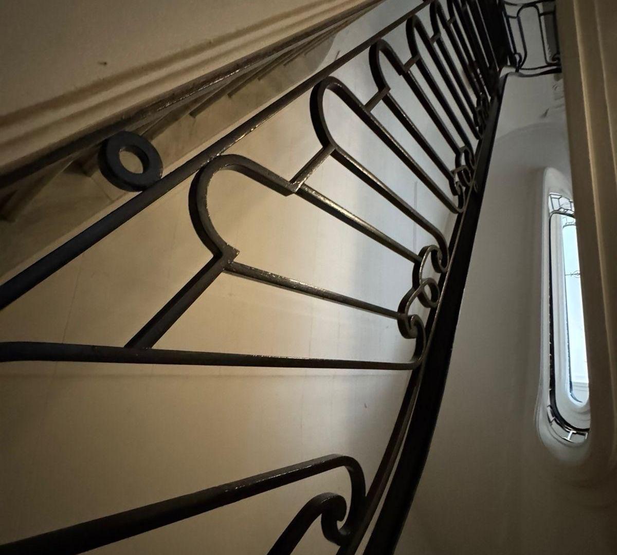 Foto de Lindisimo semipiso Estilo Frances de 4 amb en edificio de categoria, imagen 1