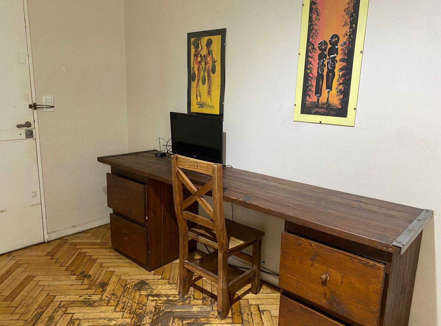 Foto de Departamento de 2 amplios ambientes, al frente, en Barrio Norte, imagen 2