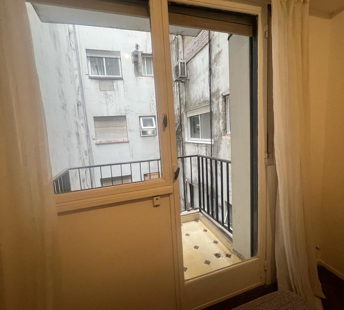 Foto de Departamento - Barrio Norte 2 ambientes impecable - Con muy buena renta, imagen 3