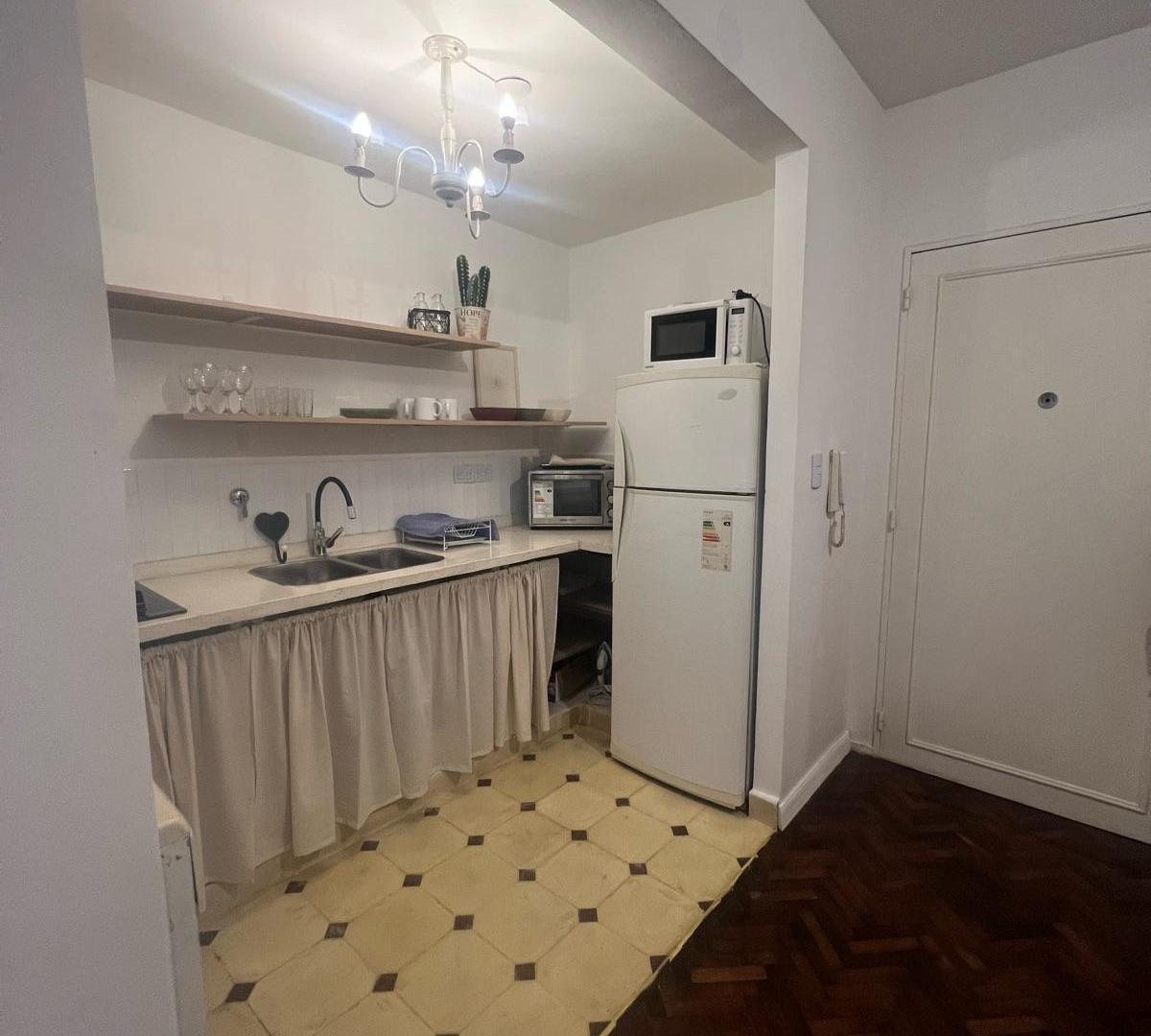 Foto de Departamento - Barrio Norte 2 ambientes impecable - Con muy buena renta, imagen 3