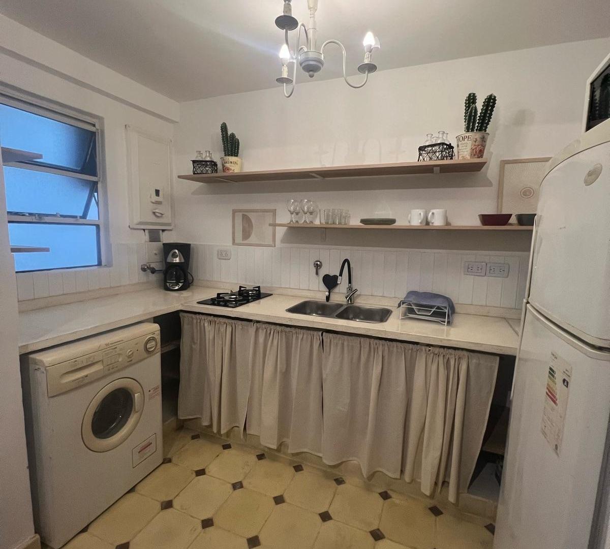 Foto de Departamento - Barrio Norte 2 ambientes impecable - Con muy buena renta, imagen 2