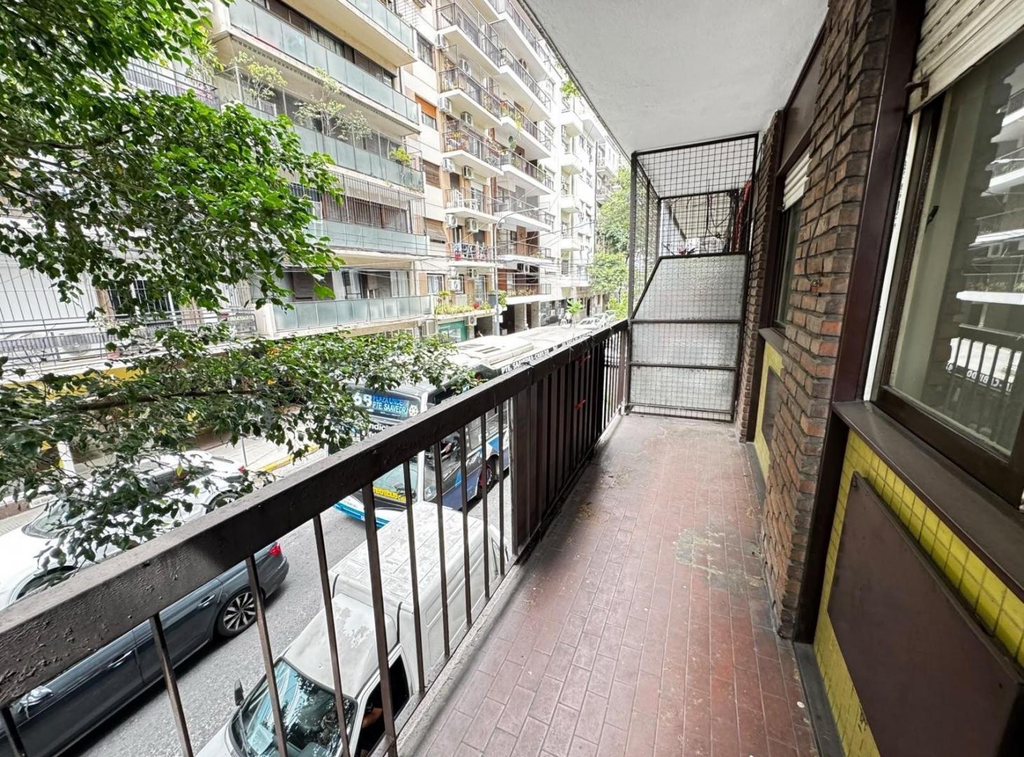 Foto de Departamento 3 ambientes con balcon y patio, imagen 1