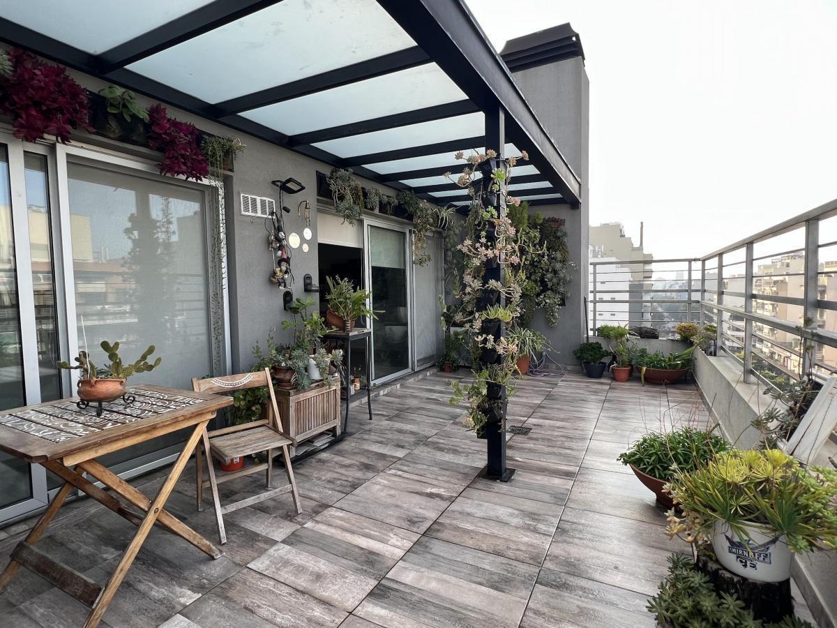 Espectacular 5 Amb en Dúplex 300 m². 2 Cocheras. Balcón Terraza. Súper Categoría. 2