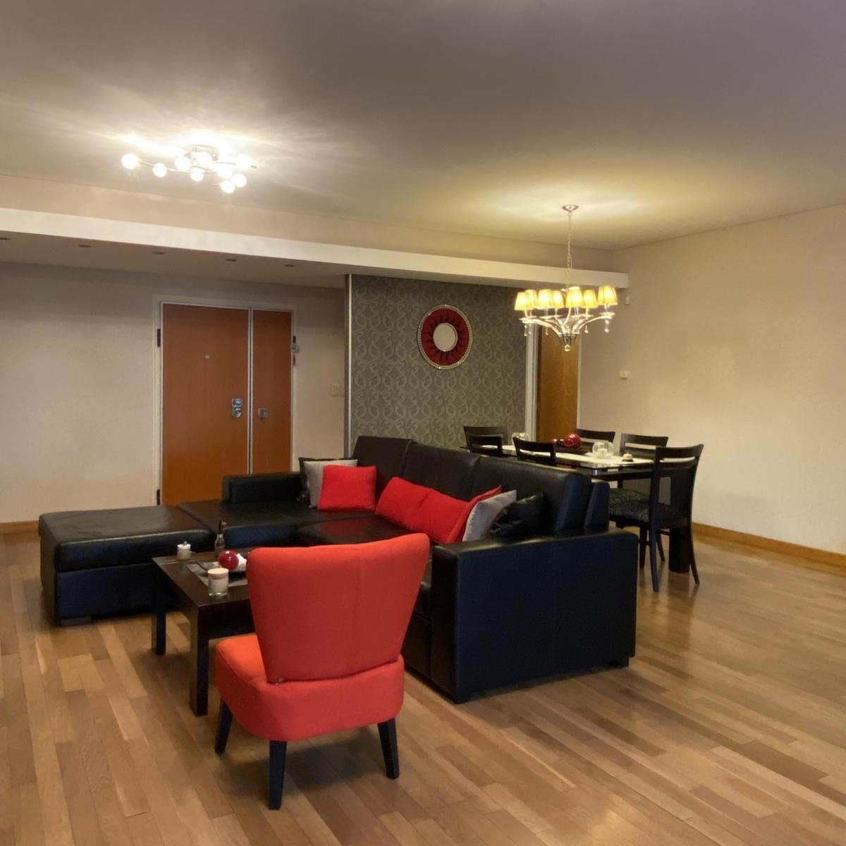 Departamento 4 Ambientes con Cochera en Caballito 1