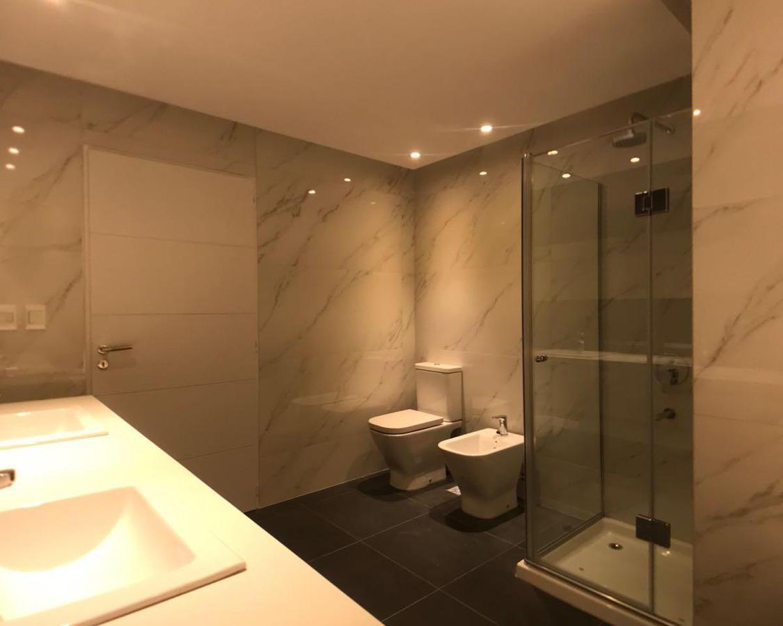 Hermoso Depto 5 Amb a Estrenar - 185 m² Tot - Disp Cocheras - Sum 1