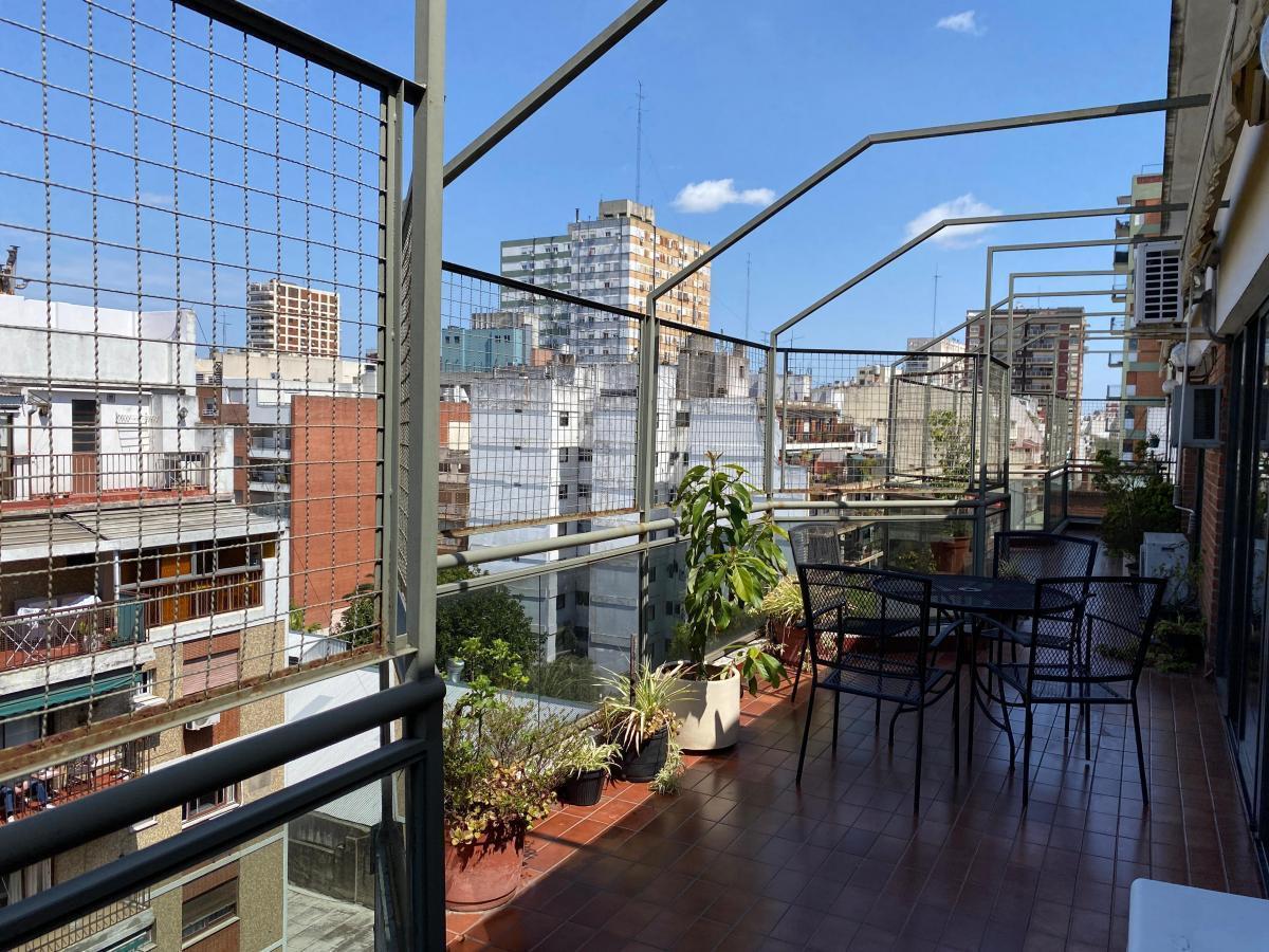 Espectacular Piso 4 Ambientes con Escritorio. 2 Cocheras. Playroom con Jacuzzi. 258 m². 5