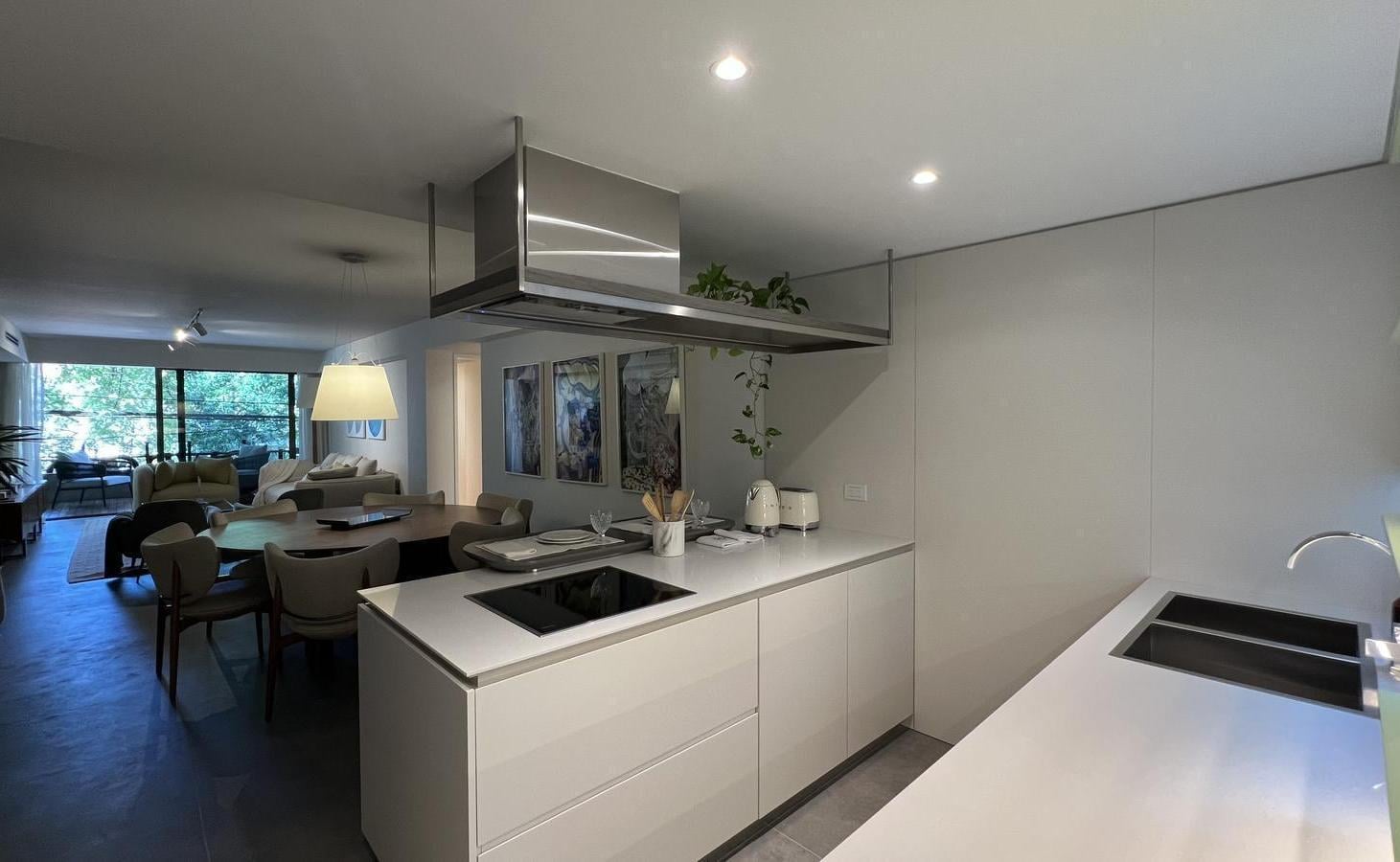 Semipiso en Caballito Sur de 6 amb con enormes medidas, 4 suites, escritorio, 3 balcones terraza