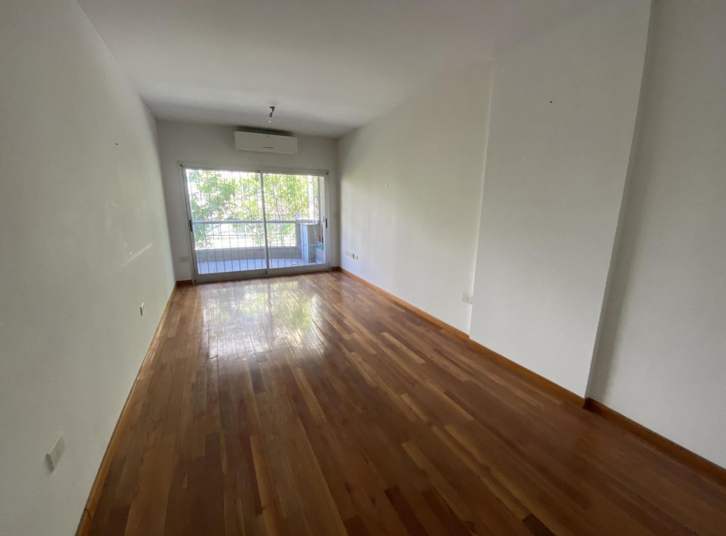 Foto de Departamento 4 ambientes con cochera en Caballito, imagen 5