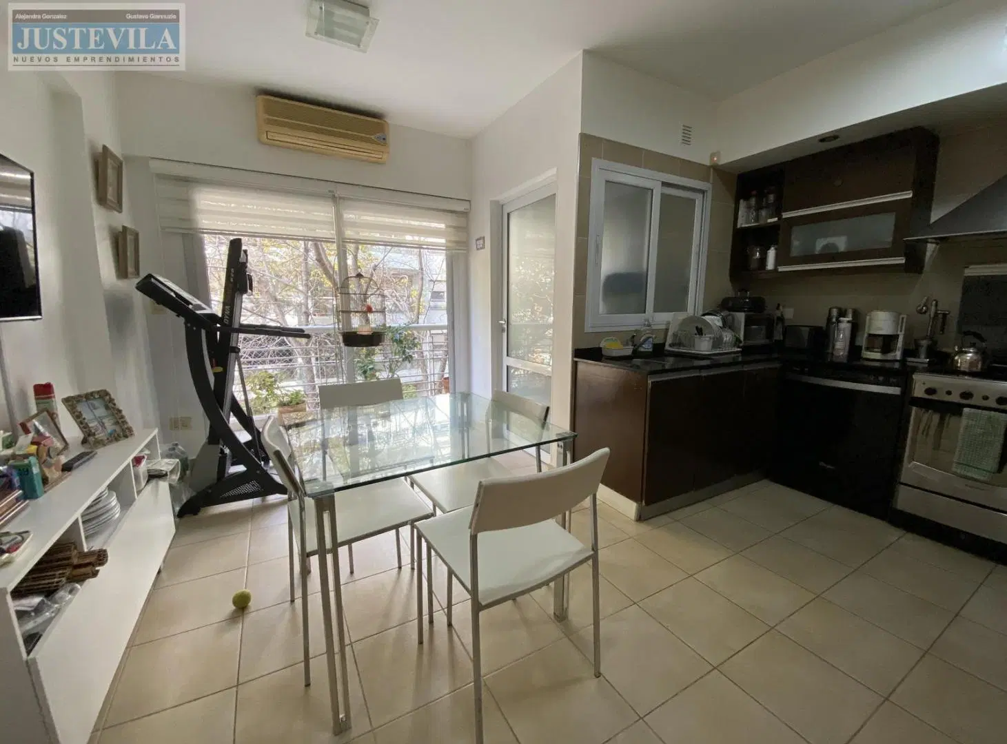 Departamento 4 ambientes con cochera en Caballito 3