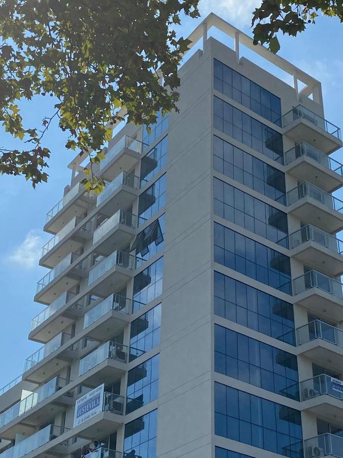 Departamento a estrenar 4 amb - Torre con amenities - Entrega INMEDIATA