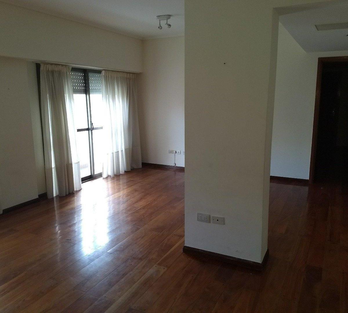 Departamento 4 Ambientes C/Cochera Zona Centro