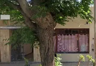 Local Comercial Zona Facultad Funes 8