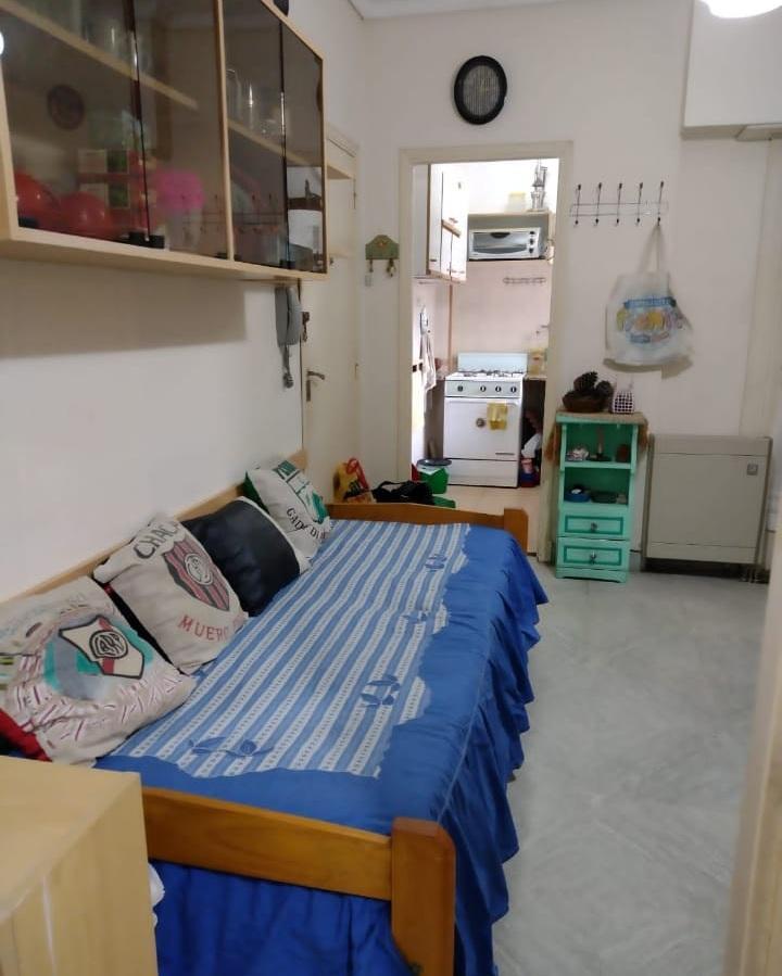 Foto de Departamento Dos Ambientes Con Espacio Guarda Coche, imagen 2