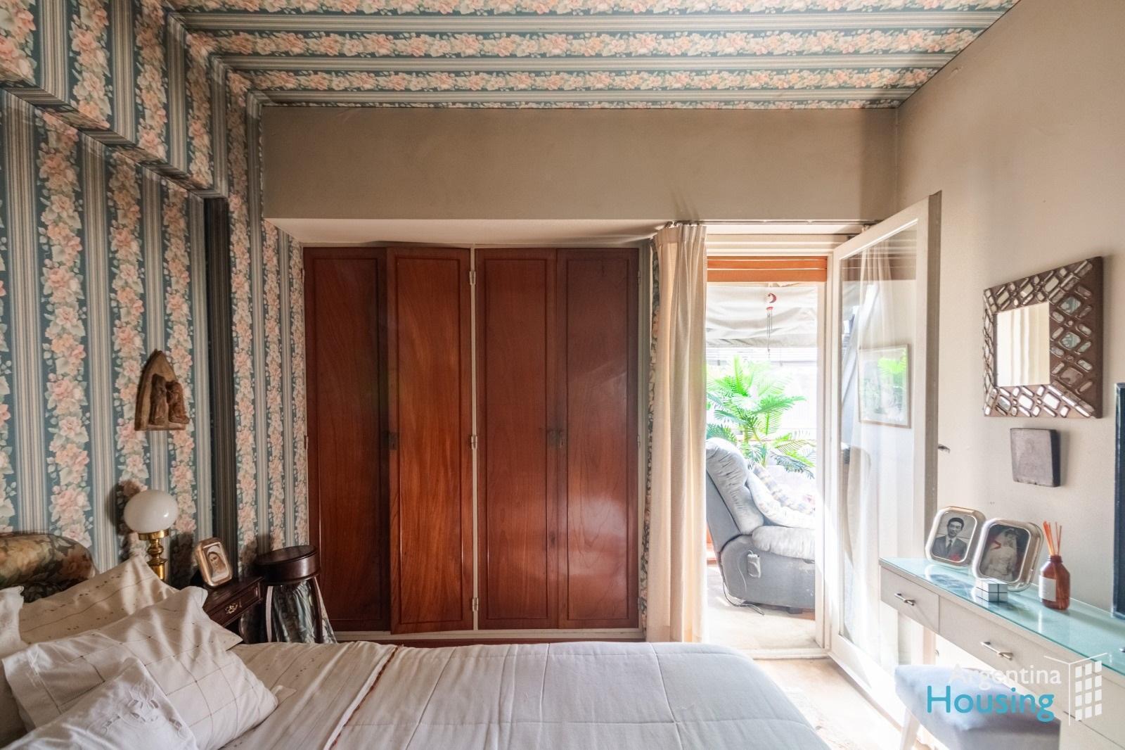 Foto de VENTA DE DUPLEX LUMINOSO CON COCHERA EN RECOLETA, imagen 4