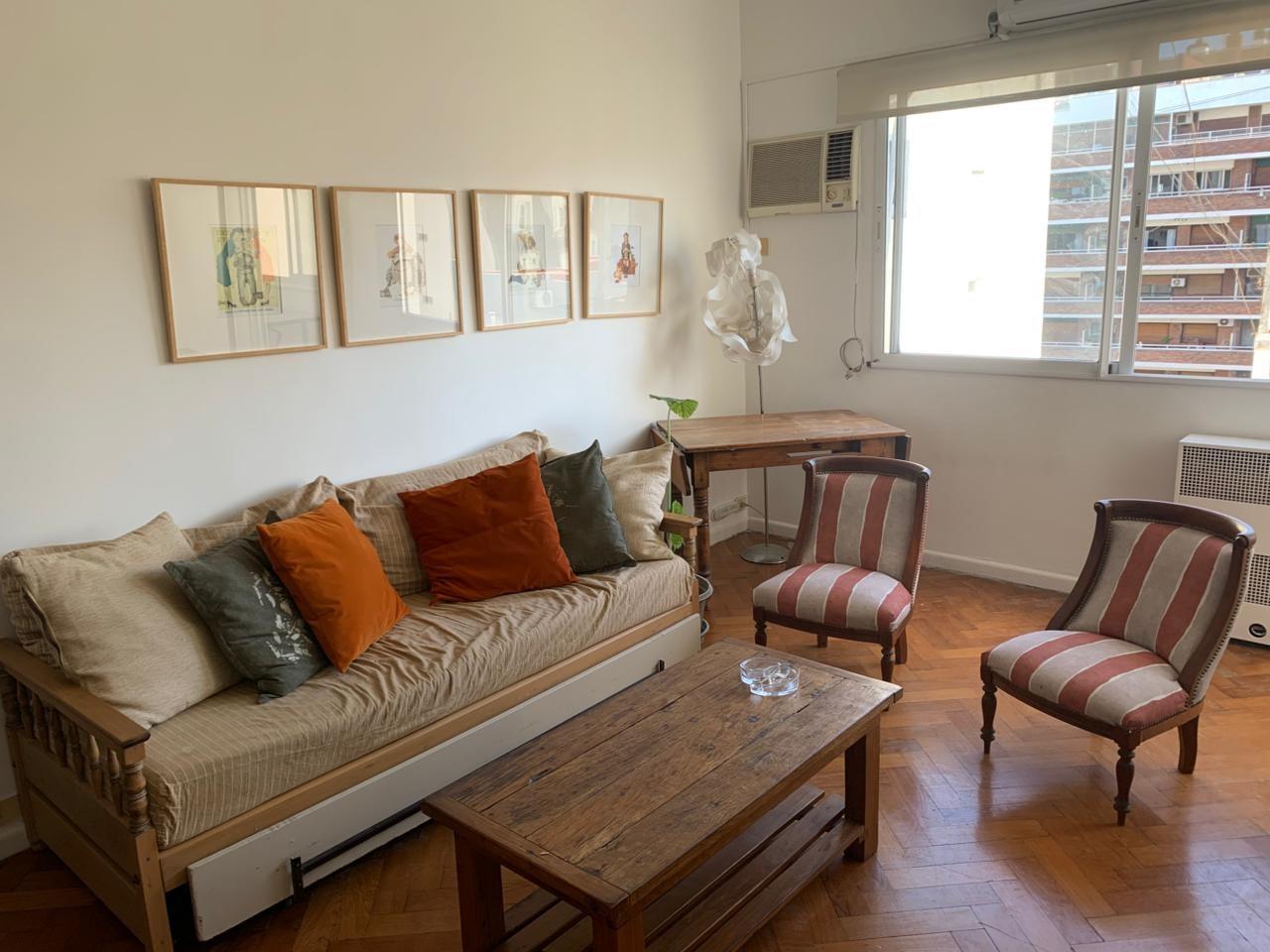 Alquiler de departamento de 2 ambientes en edificio racionalista en Recoleta