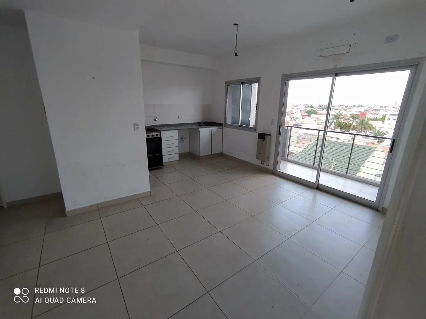Departamento 3 Ambientes Con Balcon en Alquiler en Lanús Oeste 2
