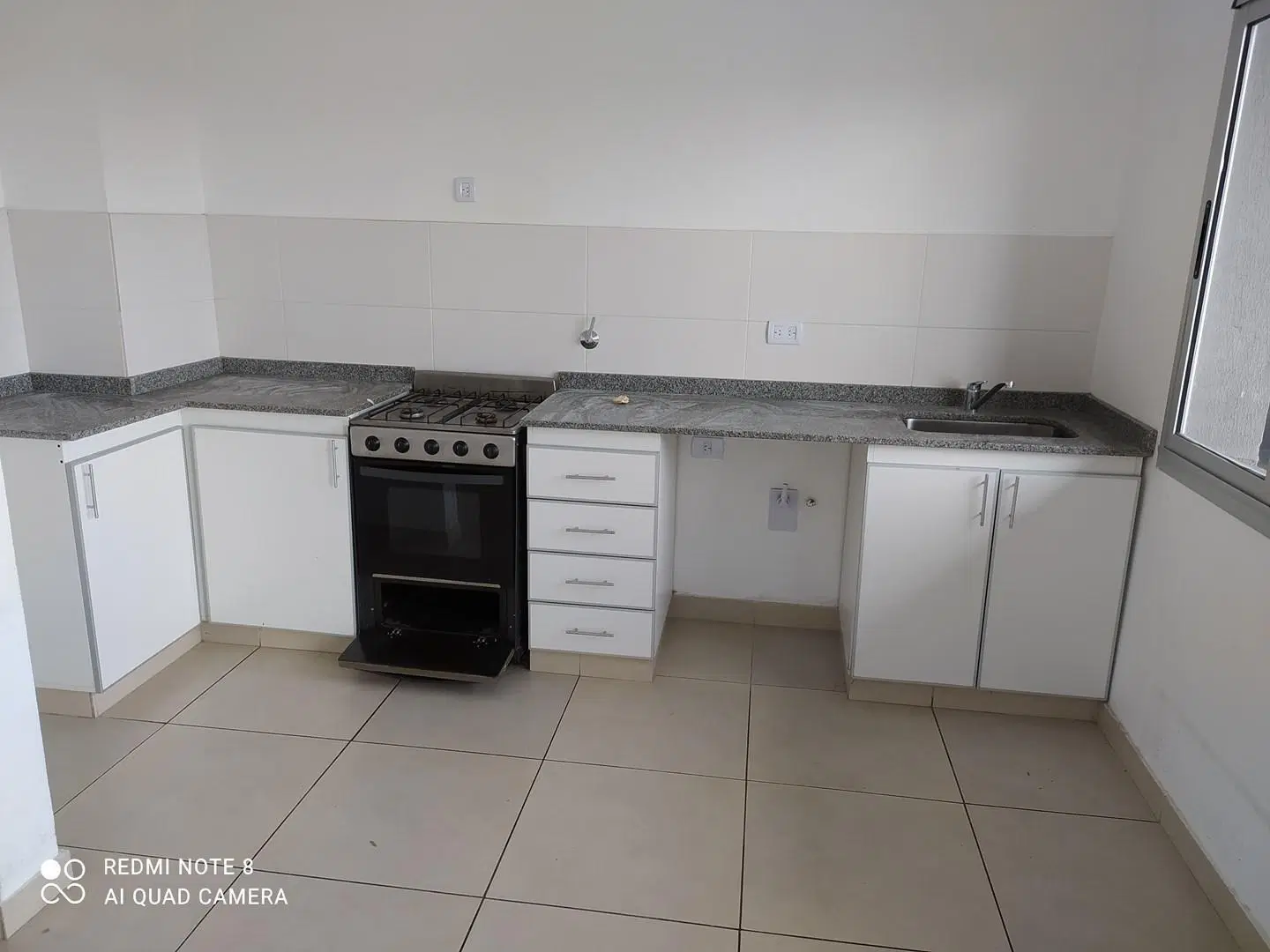 Departamento 3 Ambientes Con Balcon en Alquiler en Lanús Oeste 5