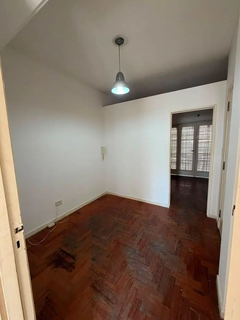 Departamento 2 Ambientes con Patio y Balcon - Lomas de Zamora 4