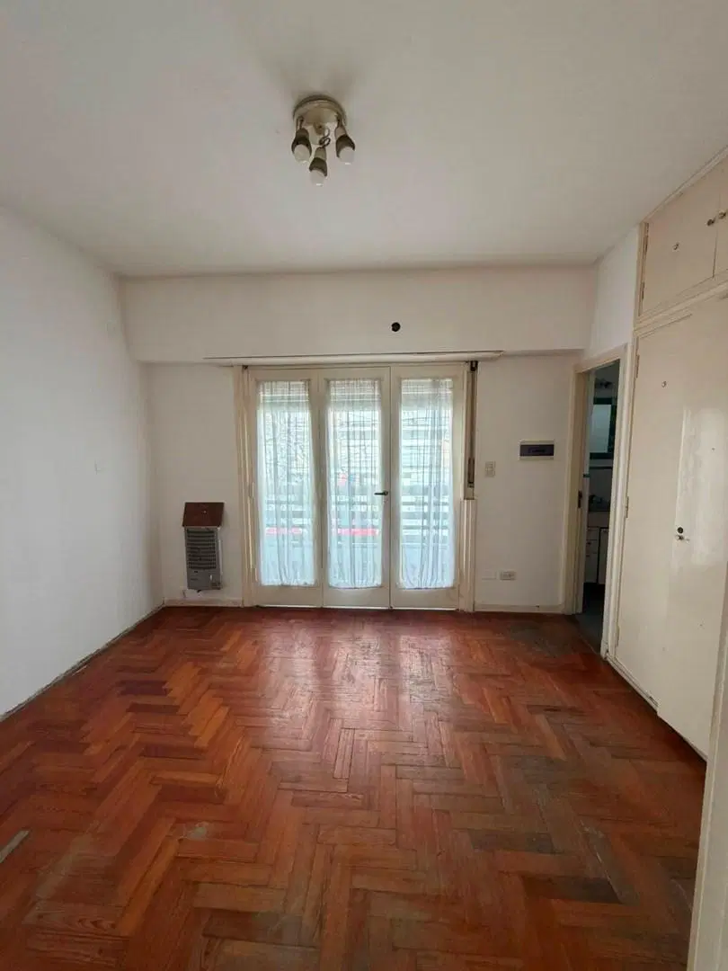Departamento 2 Ambientes con Patio y Balcon - Lomas de Zamora 5