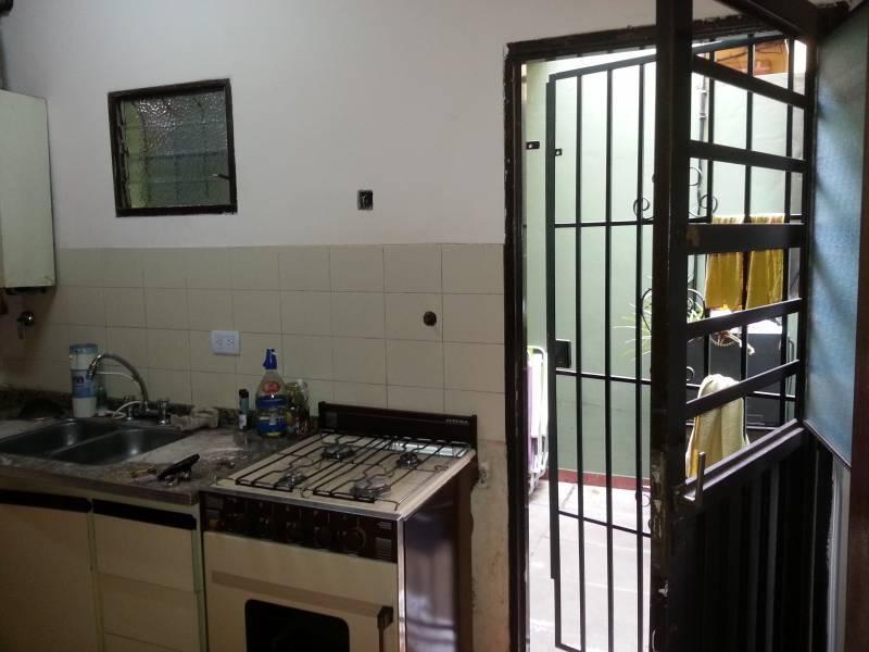 Foto de Duplex 2 1/2 Ambientes con Doble Cochera y Patio. Sin Expensas, imagen 1