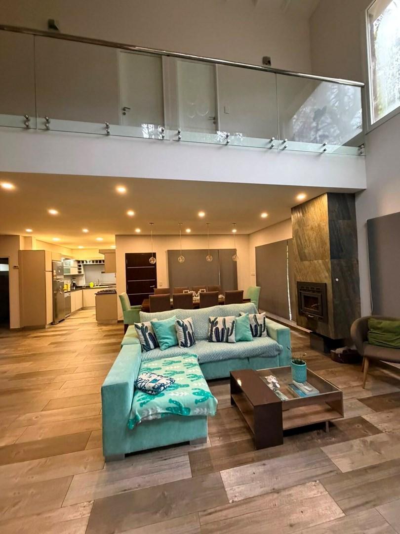 Foto de Casa Premium 7 Ambientes en Triplex - Lujo y Confort - en Venta en, imagen 5