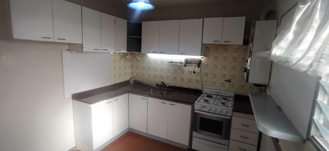 Foto de Departamento 2 Ambientes Amplios en Alquiler en Lanús Oeste, imagen 5