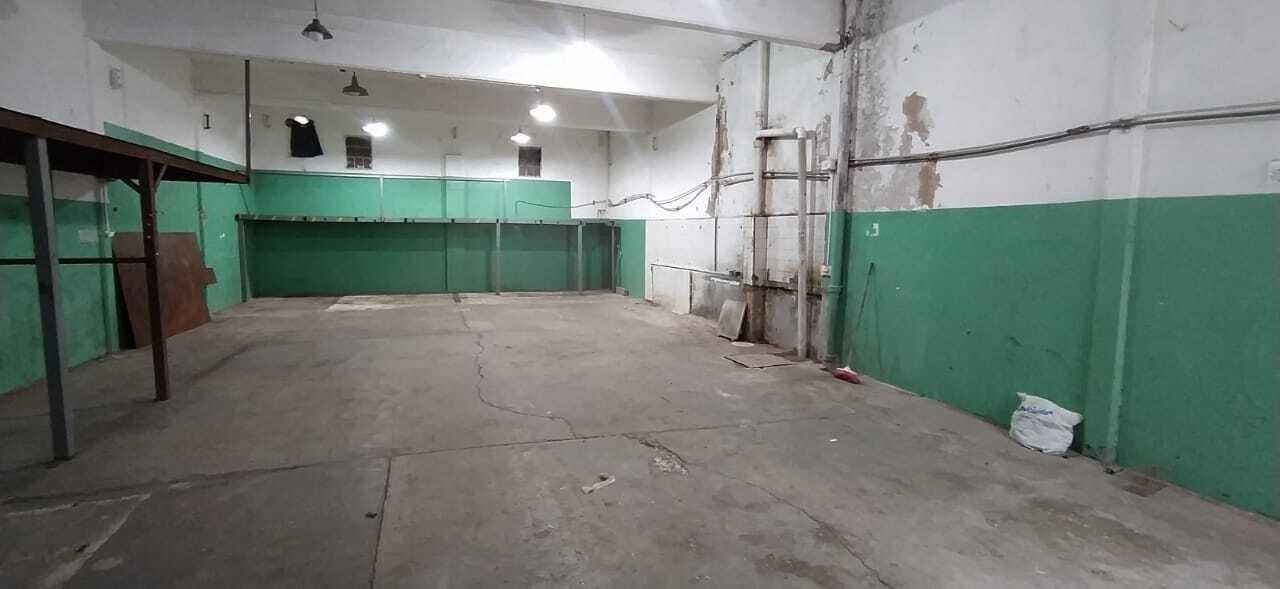 Foto de Galpon y 2 Departamentos de 3 y 4 Ambientes - Oportunidad!!! en Venta, imagen 5