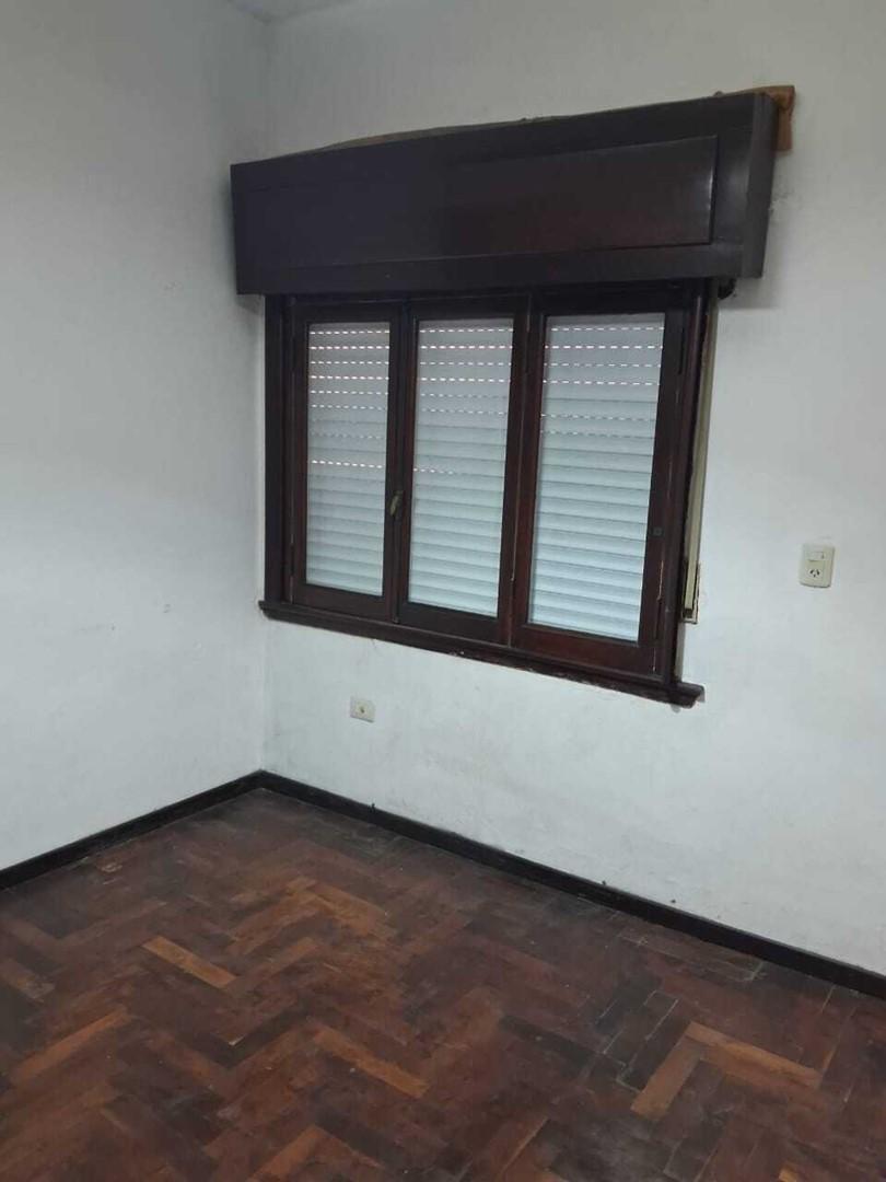 Foto de PH 2 Amb C/Ptio y Sin Expensas en Alquiler en Lanús Oeste, imagen 4