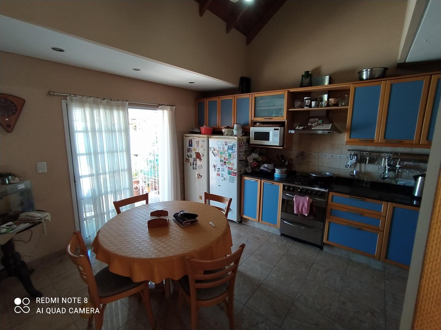 Foto de Piso Unico de 4 Ambientes de 135 M2 en Alquiler ubicado en Lanús Oeste,, imagen 4