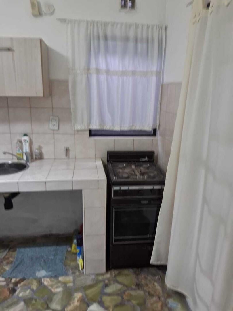 Foto de PH 3 Ambientes sin Expensas en Alquiler en Lanús Oeste, imagen 1