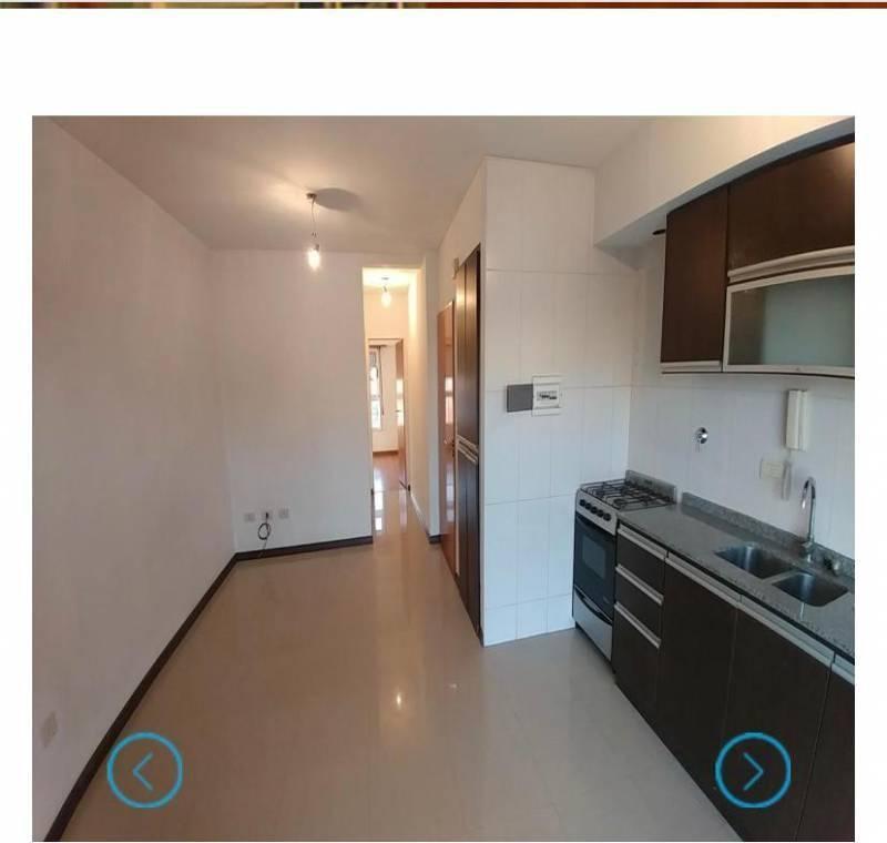Foto de Departamento 2 Ambientes C/Balcon, Parrilla, Cochera y Bajas Expensas, imagen 2