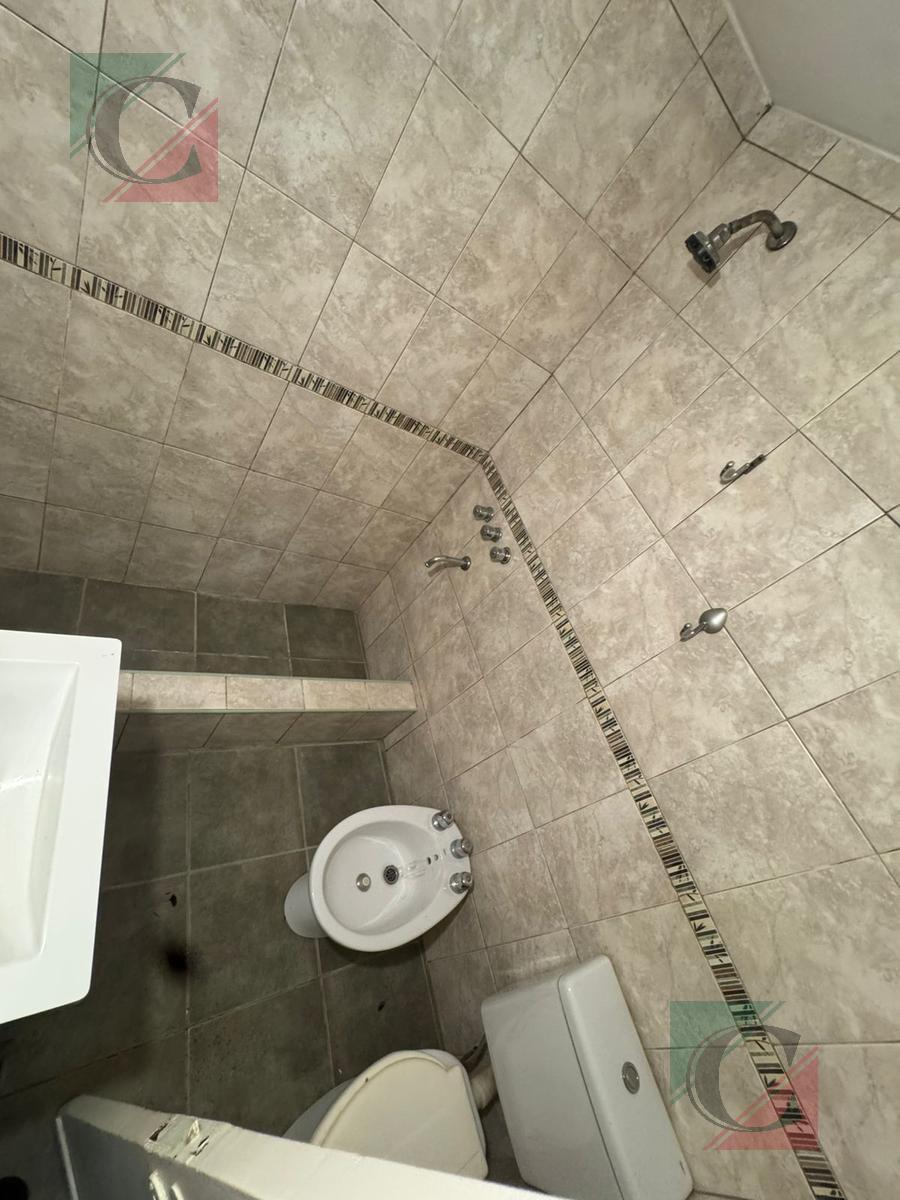 PH 3 ambientes con patio RENTADA