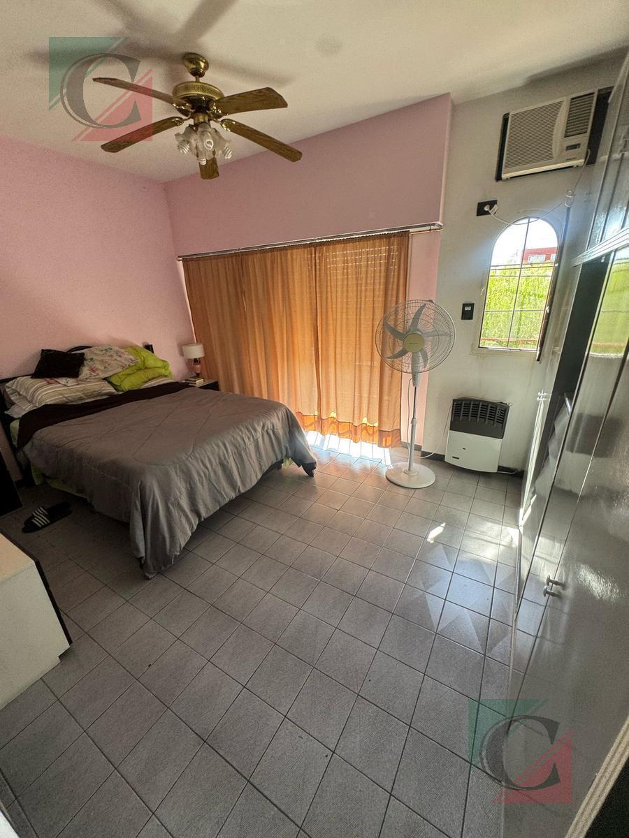 Venta de Casa 6 Ambientes en Lanús Oeste Apto Credito 1