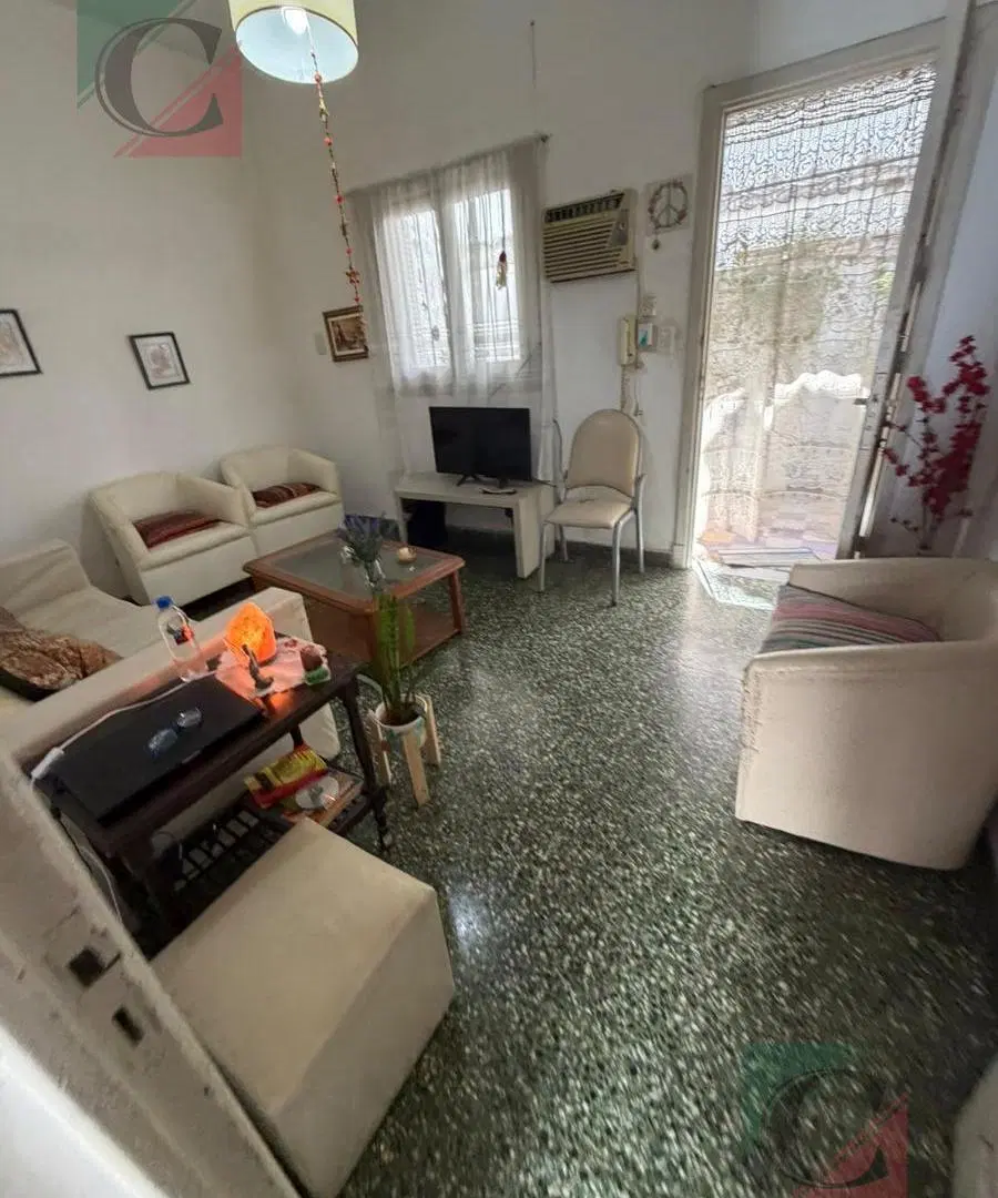 PH  3 ambientes con patio 2
