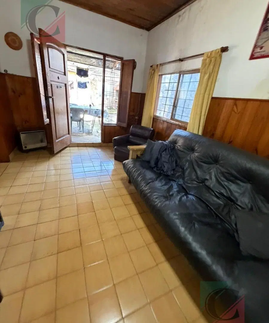 casa 3 ambientes con entrada para auto 5