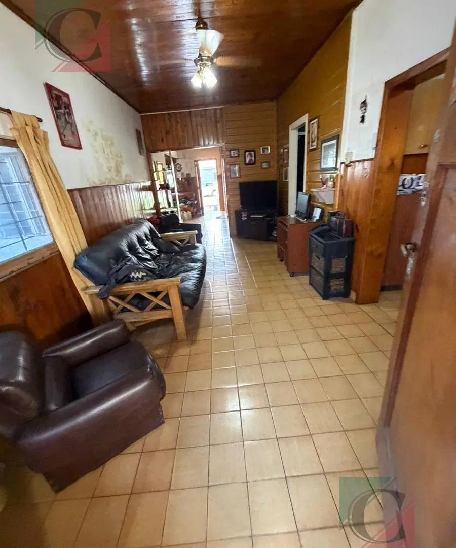 casa 3 ambientes con entrada para auto 1