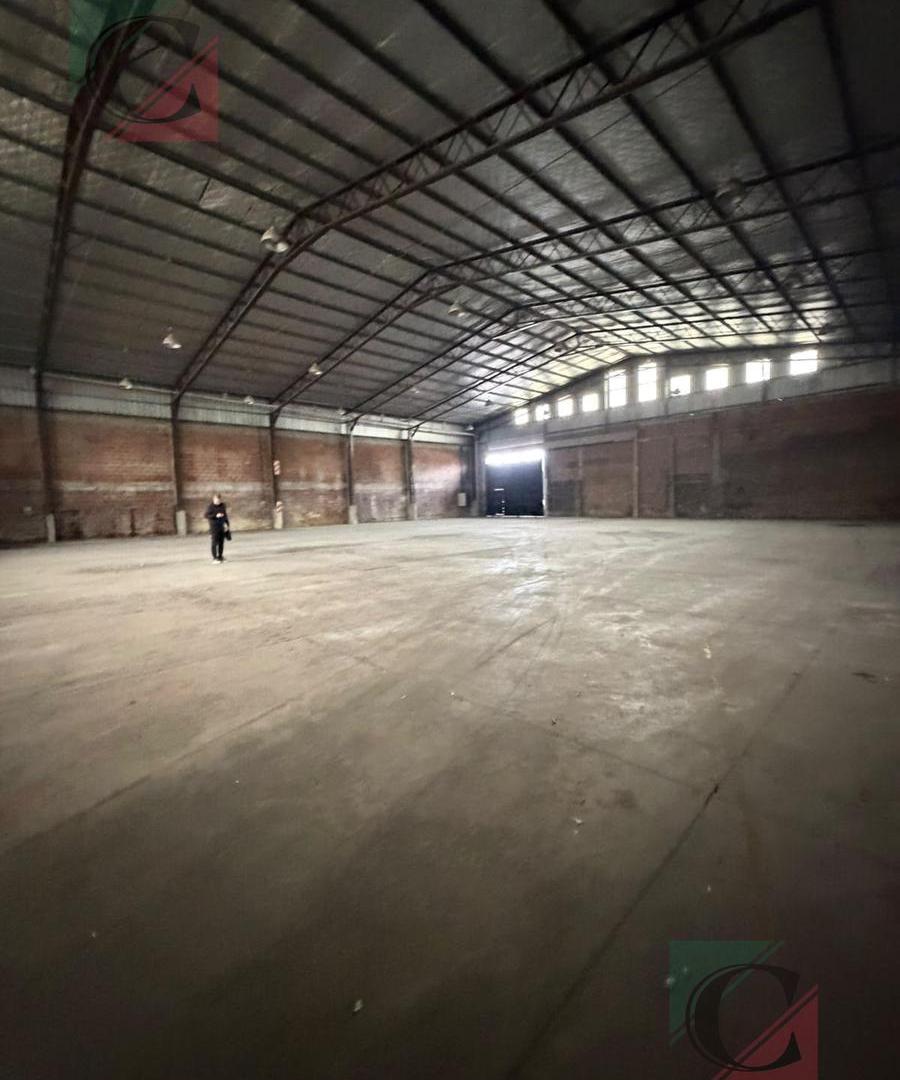 Foto de Galpón en Parque Industrial de Lanús 1.100m2, imagen 1