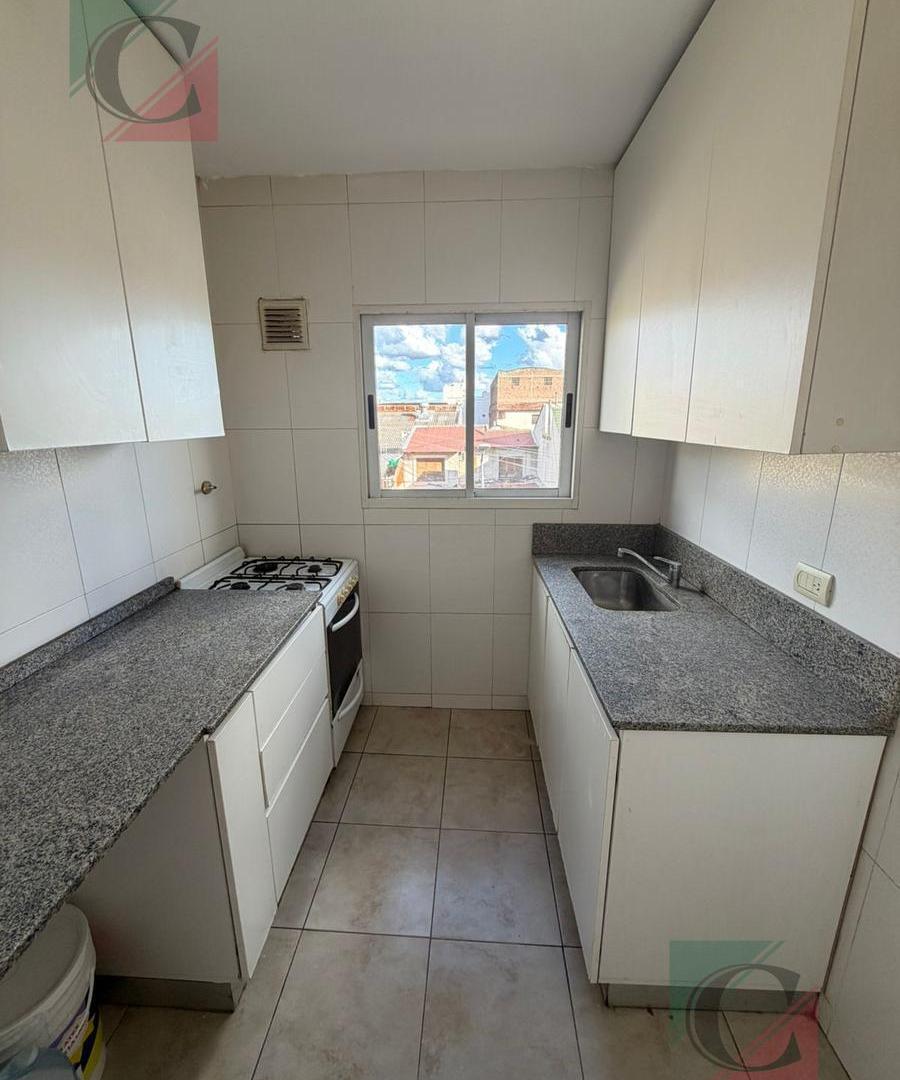Foto de Departamento 2 ambientes sin expensas - Lanús Oeste, imagen 5