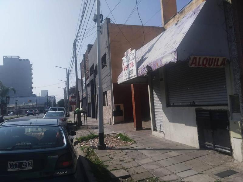 Foto de Local 44m2 Avellaneda ADELANTO 16 mil dolares y 20 cuotas, imagen 3