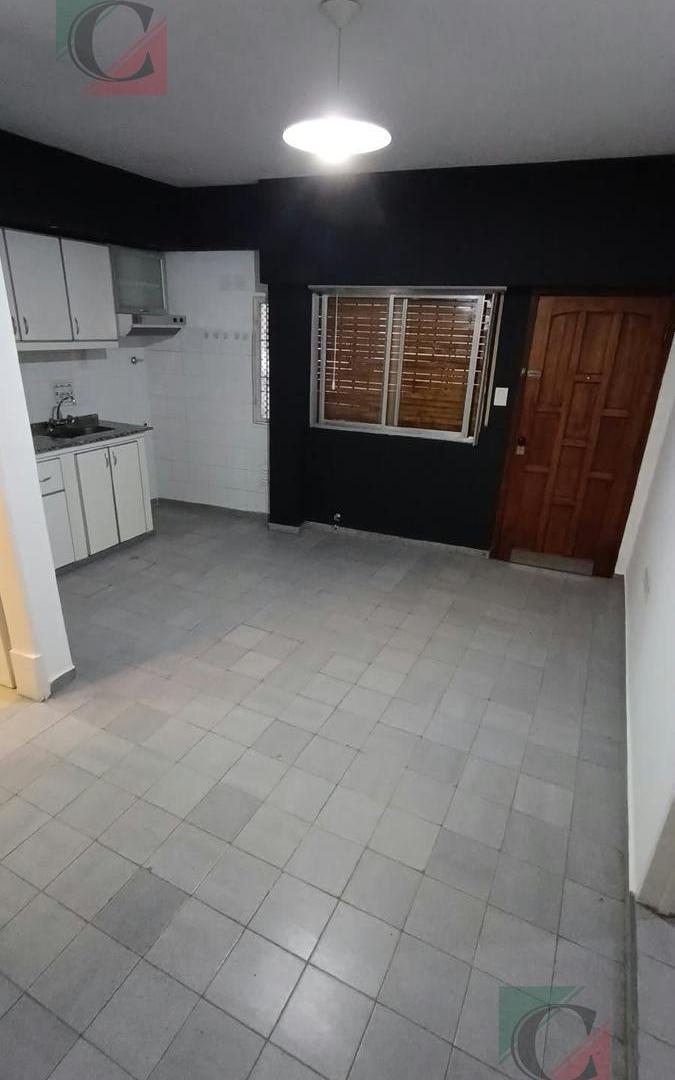 Foto de Alquiler PH 3 Ambientes en Lanus Oeste, imagen 3