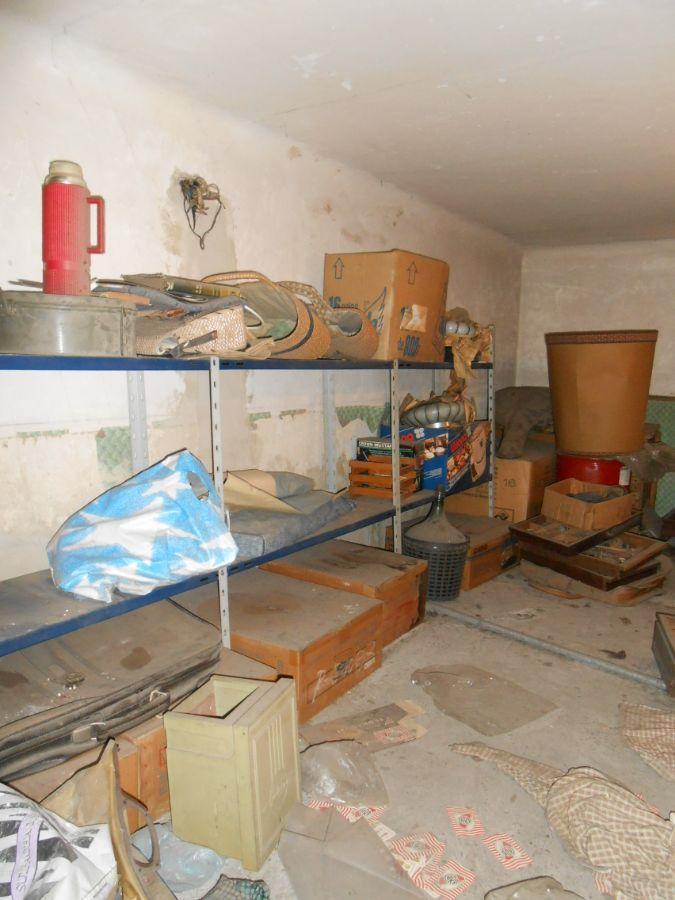 Renan y Eva Peron: Casa 6 Ambientes Ideal 2 Familias o Taller 1