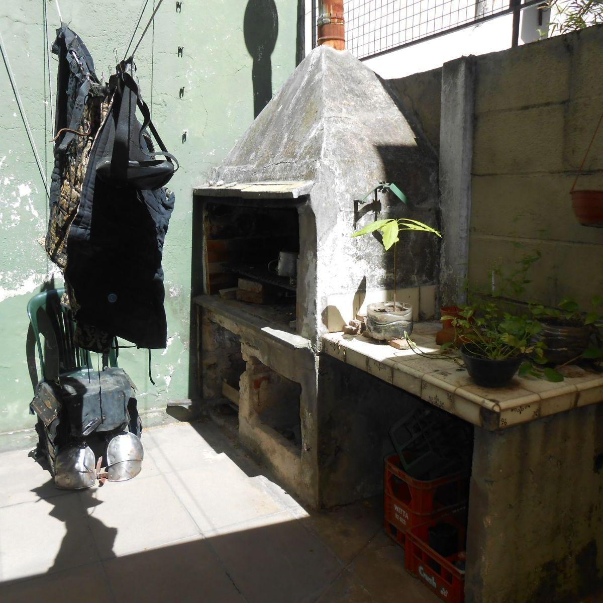 Renan y Eva Peron: Casa 6 Ambientes Ideal 2 Familias o Taller 3
