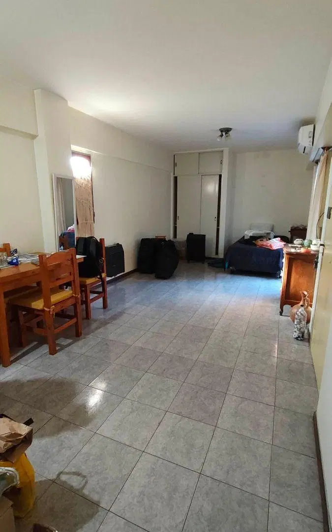 Directorio y Membrillar: Monoambiente con balcón. Apto profesional. 8