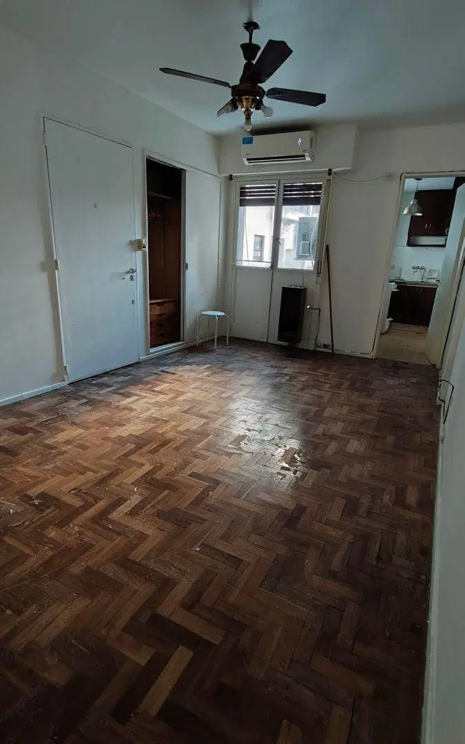 Yerbal al 1000: Monoambiente con cocina separada y balcón frances 3